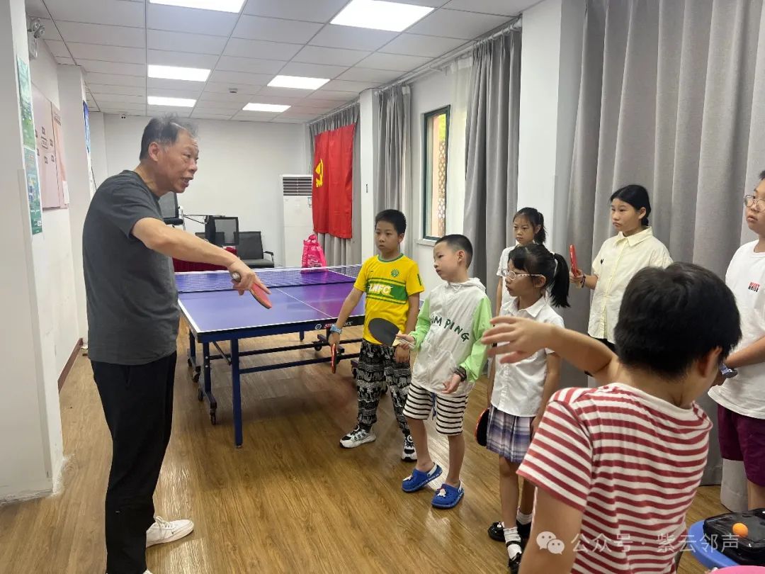 乒乓球课1.jpg