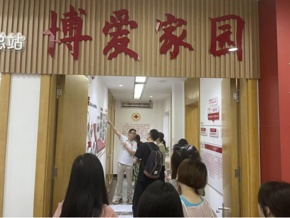 苏州大学红十字国际学院莅临周家桥街道红十字服务总站开展专题调研v2696.png